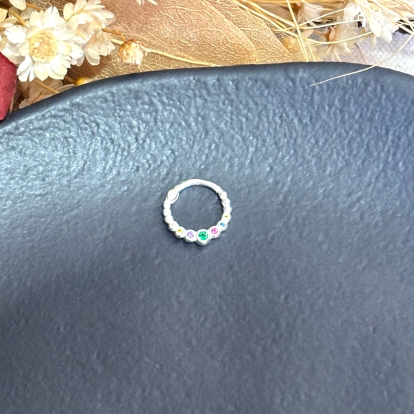 PIERCING CONCH CLICK BOLINHAS COLORS
